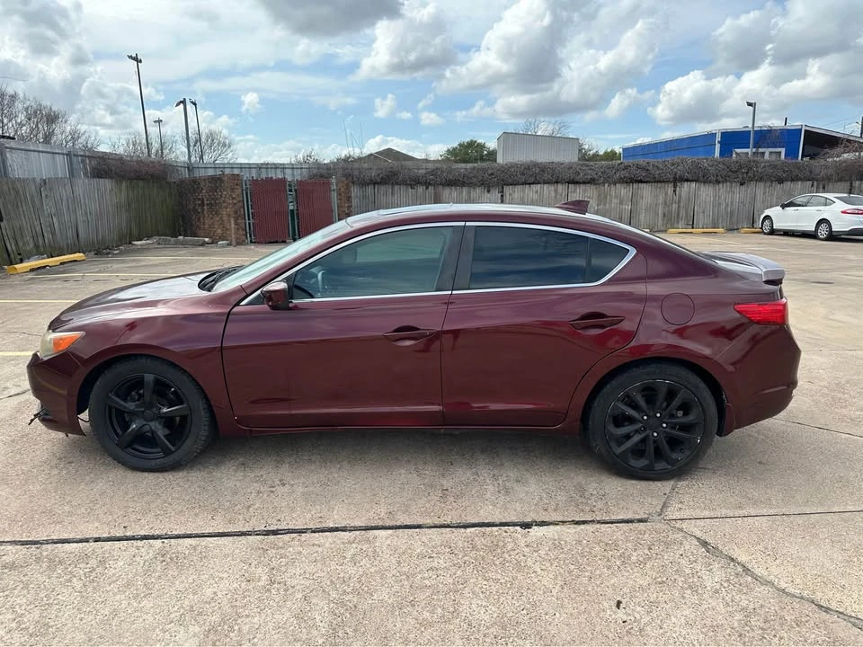 2015 Acura ILX - Image 3 of 11