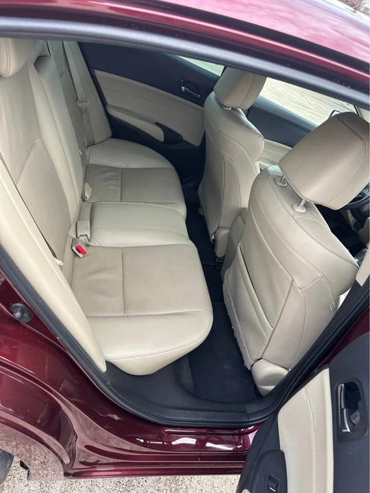 2015 Acura ILX - Image 8 of 11