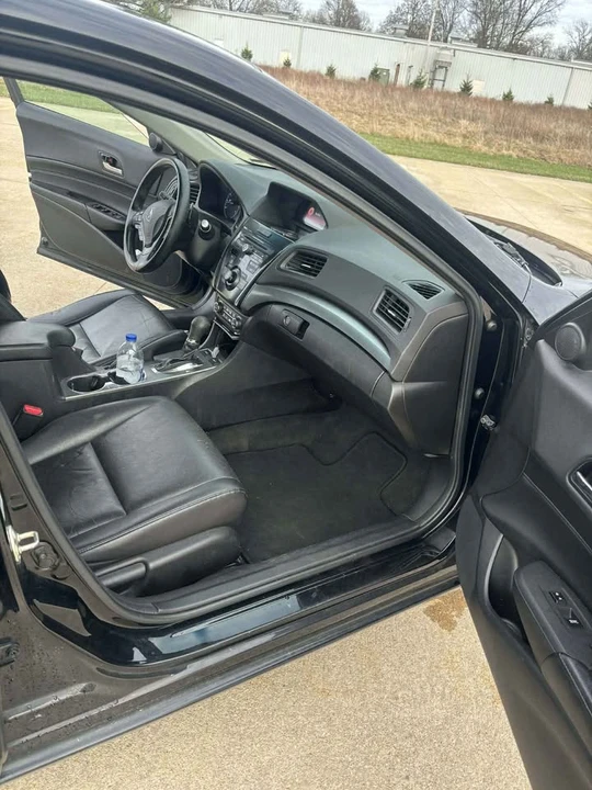 2015 Acura ILX - Image 10 of 14