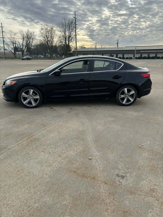 2015 Acura ILX - Image 8 of 14