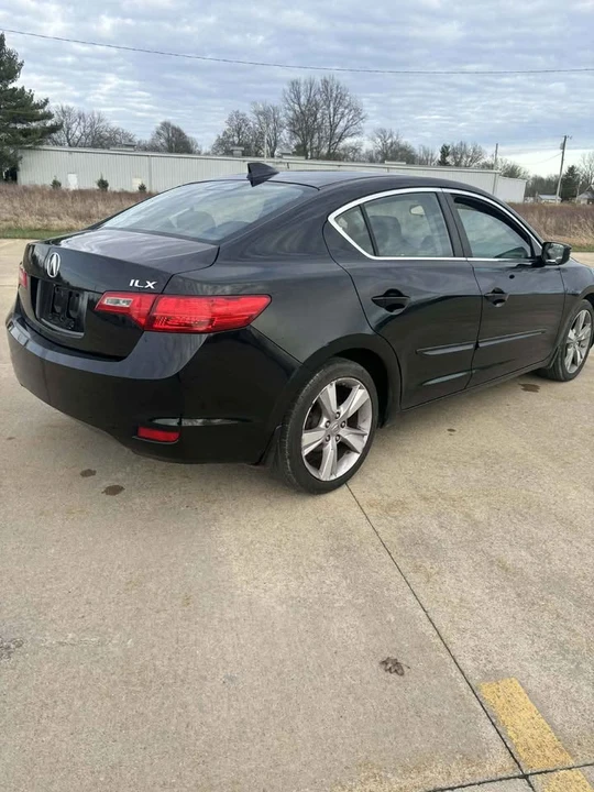 2015 Acura ILX - Image 6 of 14