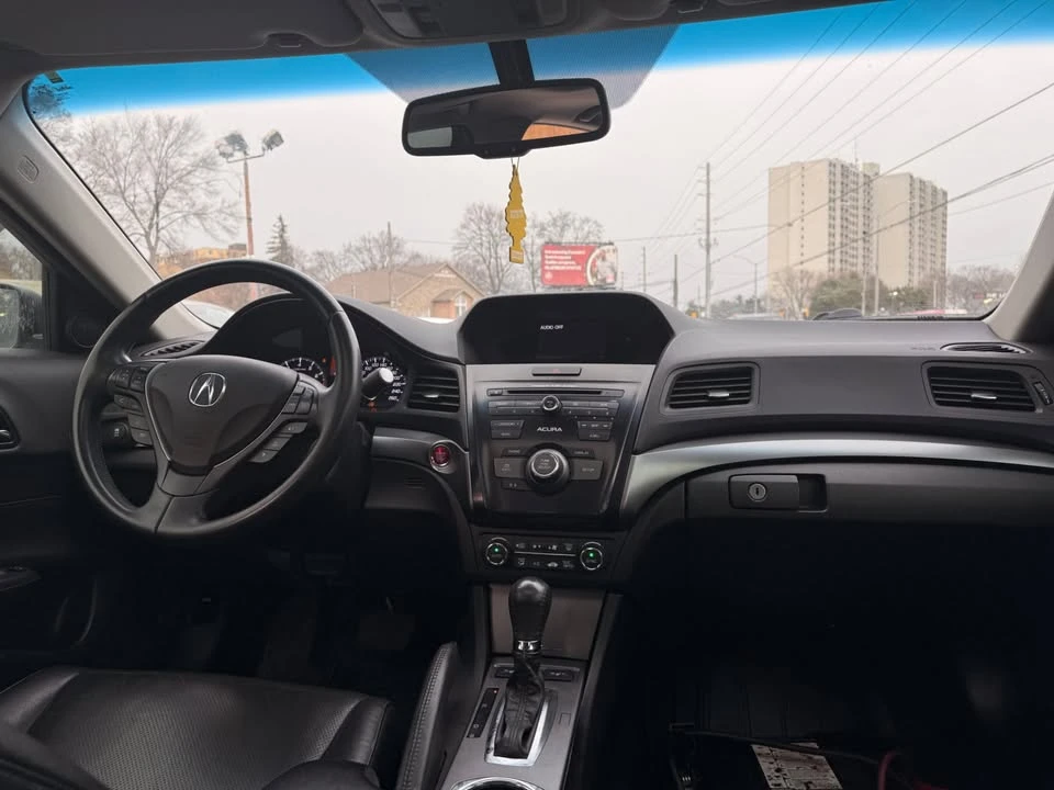 2015 Acura ILX - Image 13 of 16