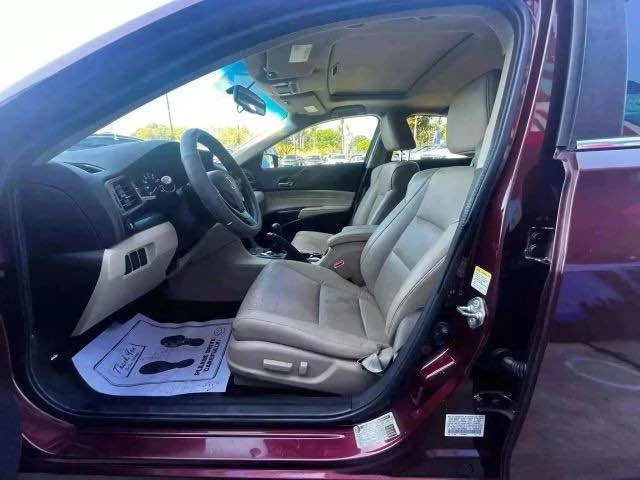 2015 Acura ILX - Image 6 of 8