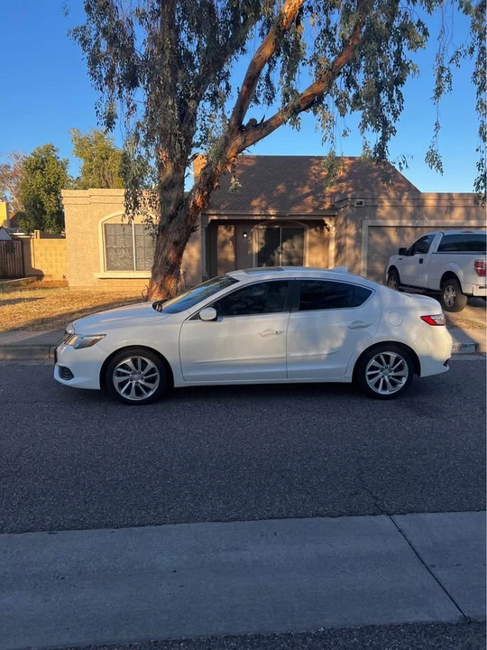 2015 Acura ILX - Image 2 of 17