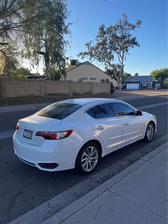 2015 Acura ILX - Image 5 of 17
