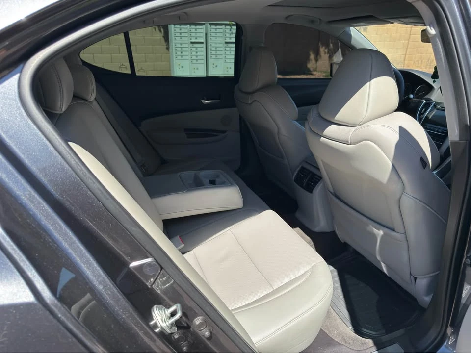 2015 Acura ILX - Image 10 of 12