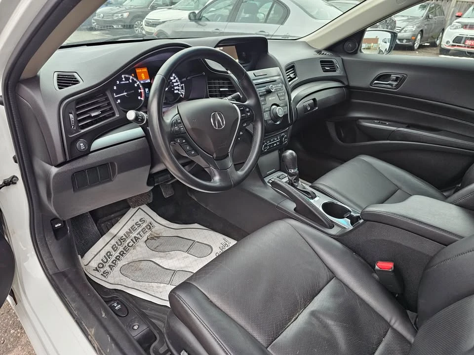 2015 Acura ILX - Image 10 of 14