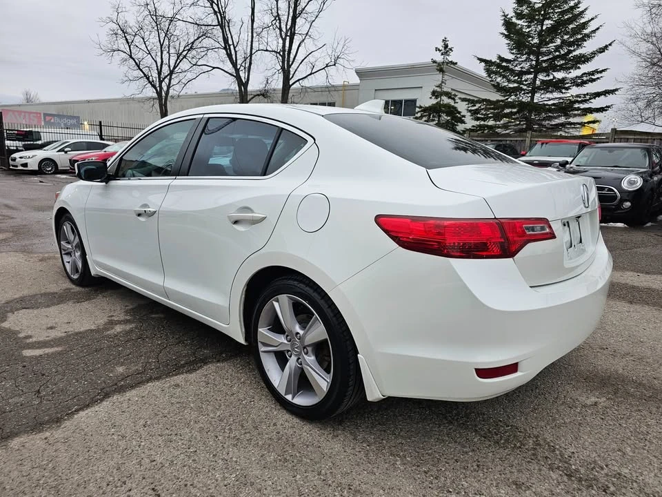 2015 Acura ILX - Image 3 of 14