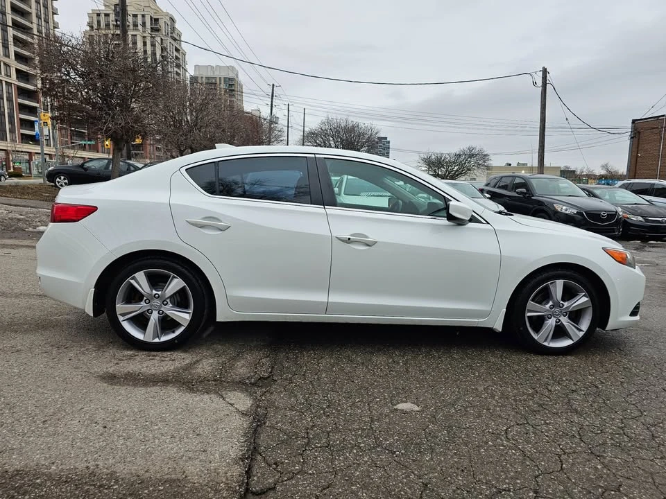 2015 Acura ILX - Image 6 of 14