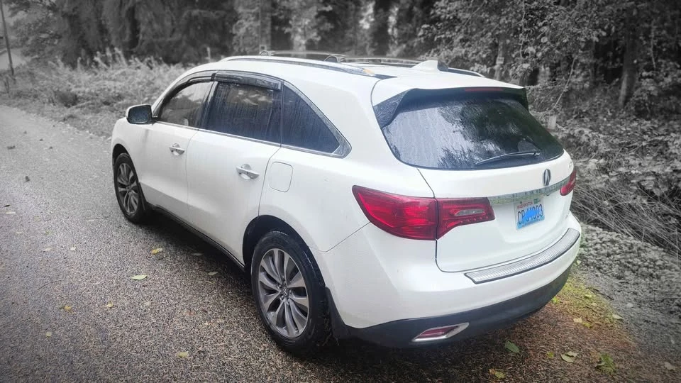 2015 Acura MDX 3rd Gen - Image 3 of 19