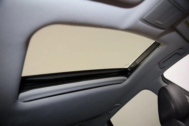 2015 Acura RDX 2nd Gen - Image 10 of 19