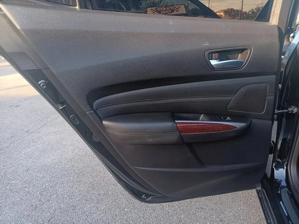 2015 Acura TLX 1st Gen - Image 10 of 20