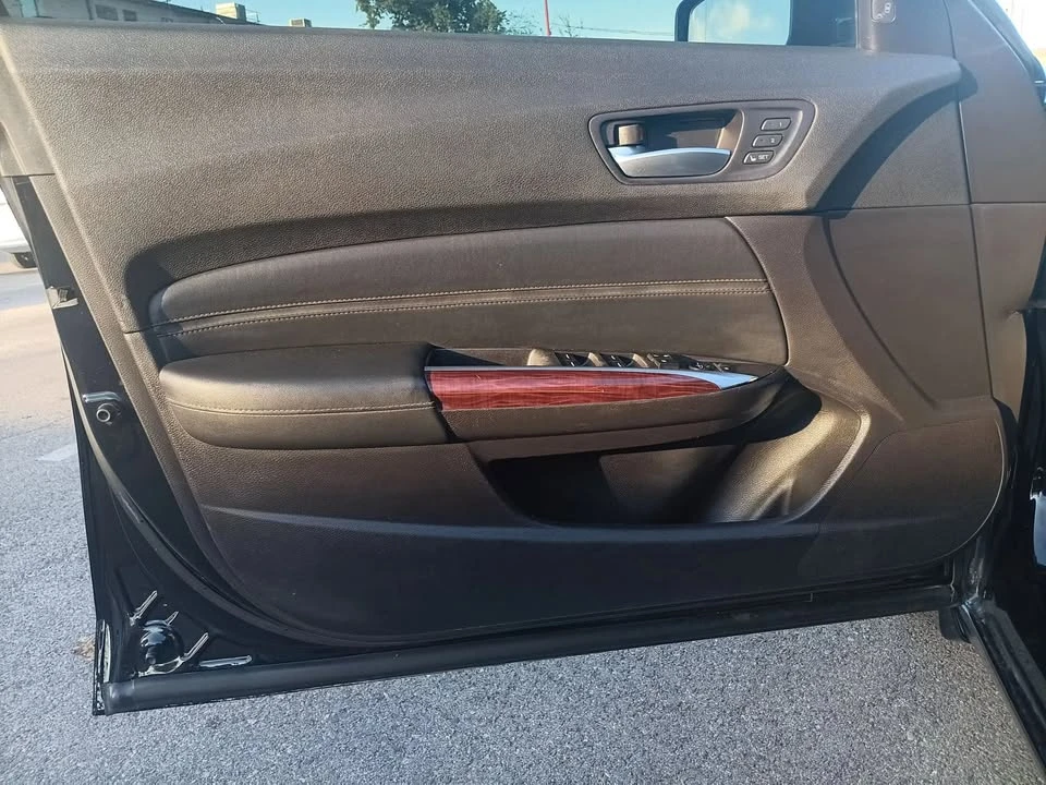 2015 Acura TLX 1st Gen - Image 9 of 20