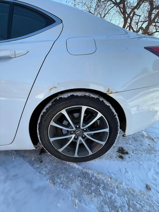 2015 Acura TLX 1st Gen - Image 12 of 18