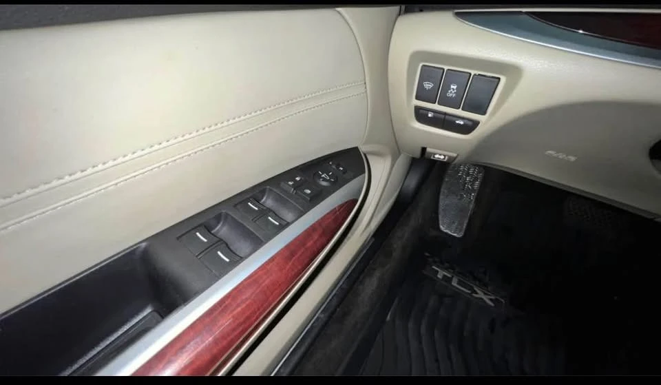 2015 Acura TLX 1st Gen - Image 15 of 19