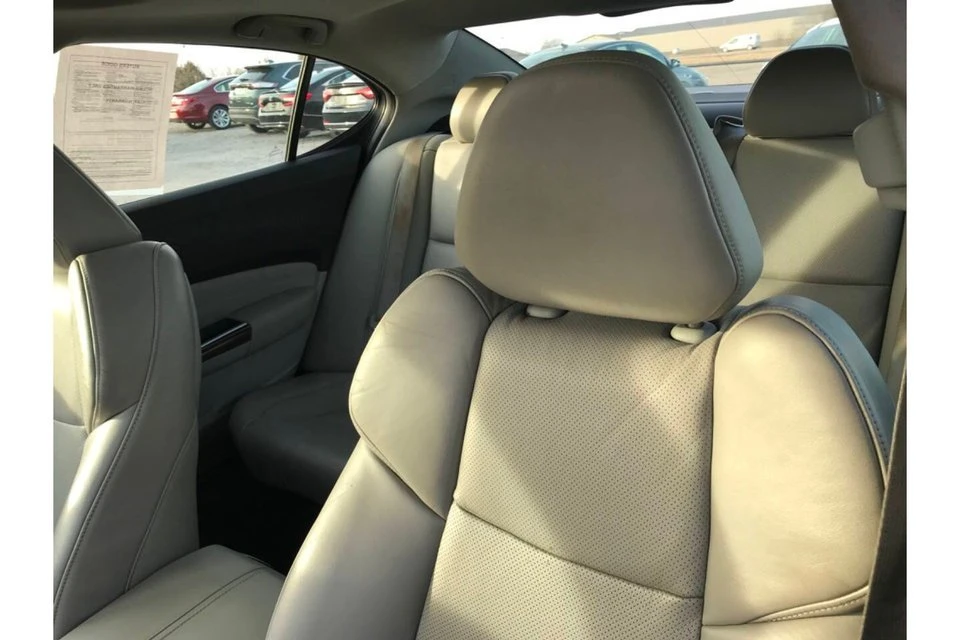 2015 Acura TLX 1st Gen - Image 8 of 20