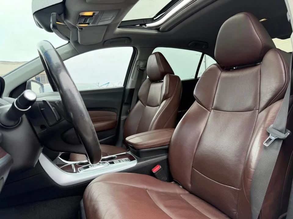 2015 Acura TLX 1st Gen - Image 12 of 16