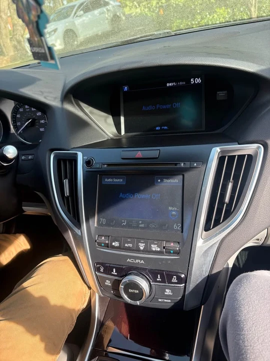 2015 Acura TLX 1st Gen - Image 4 of 9