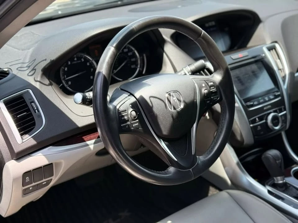 2015 Acura TLX 1st Gen - Image 11 of 18