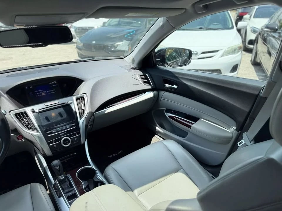 2015 Acura TLX 1st Gen - Image 10 of 18
