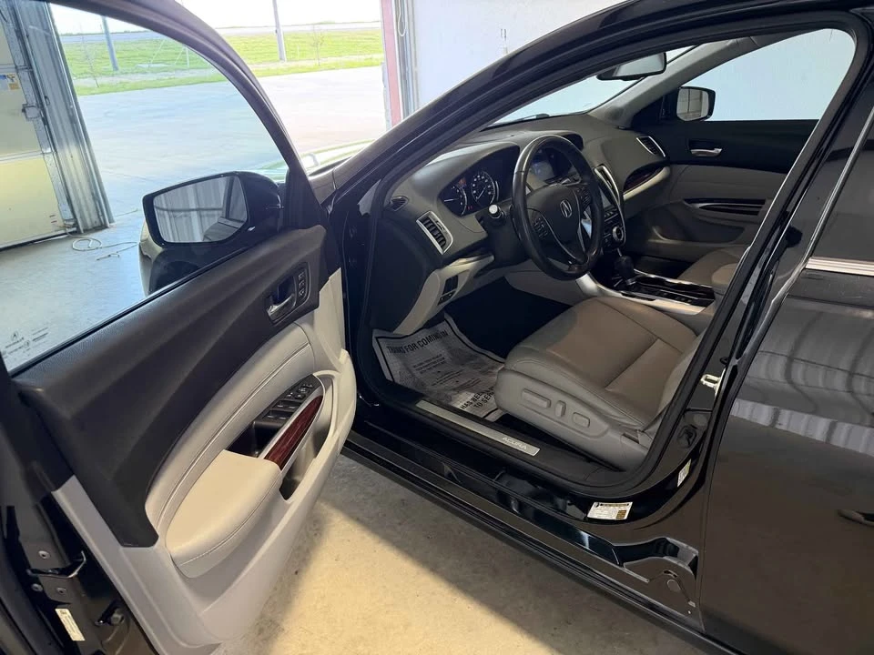 2015 Acura TLX 1st Gen - Image 5 of 9