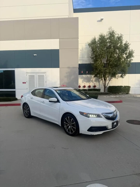 2015 Acura TLX 1st Gen - Image 2 of 11