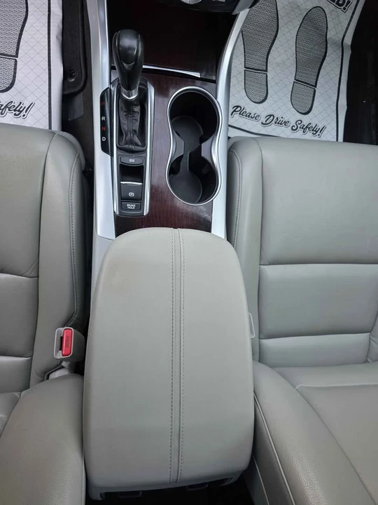 2015 Acura TLX 1st Gen - Image 19 of 20