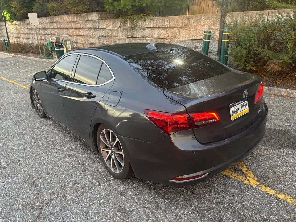 2015 Acura TLX 1st Gen - Image 8 of 13