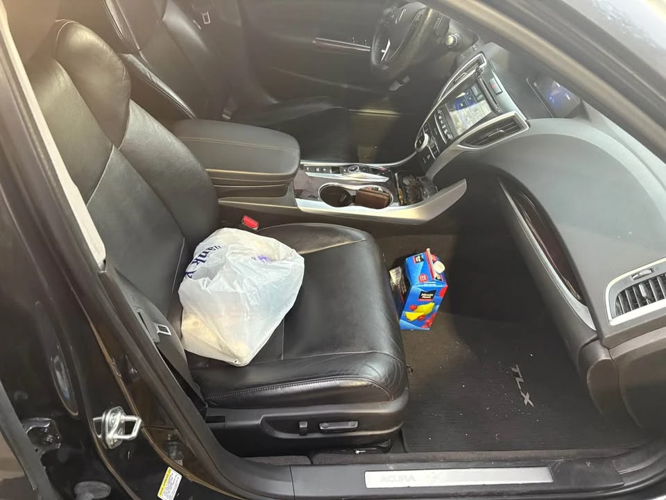 2015 Acura TLX 1st Gen - Image 12 of 13