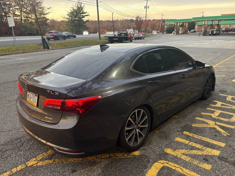 2015 Acura TLX 1st Gen - Image 9 of 13