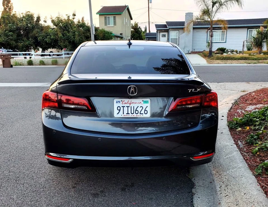 2015 Acura TLX 1st Gen - Image 6 of 10
