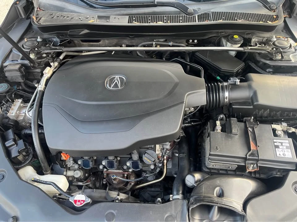 2015 Acura TLX 1st Gen - Image 14 of 15