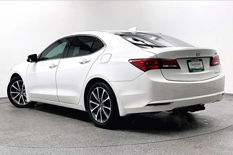 2015 Acura TLX 1st Gen - Image 4 of 15