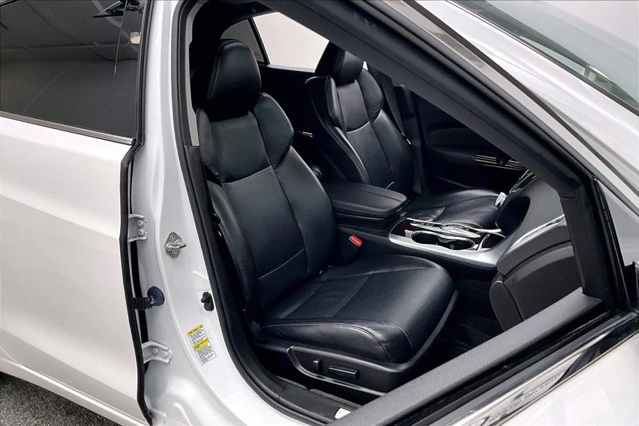 2015 Acura TLX 1st Gen - Image 12 of 15