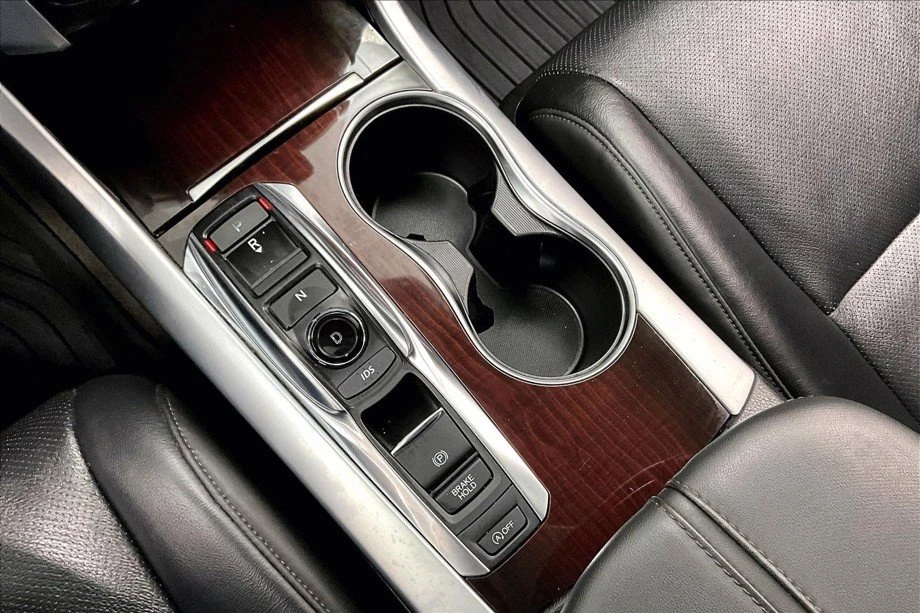 2015 Acura TLX 1st Gen - Image 11 of 15