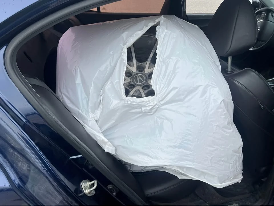 2015 Acura TLX 1st Gen - Image 12 of 15