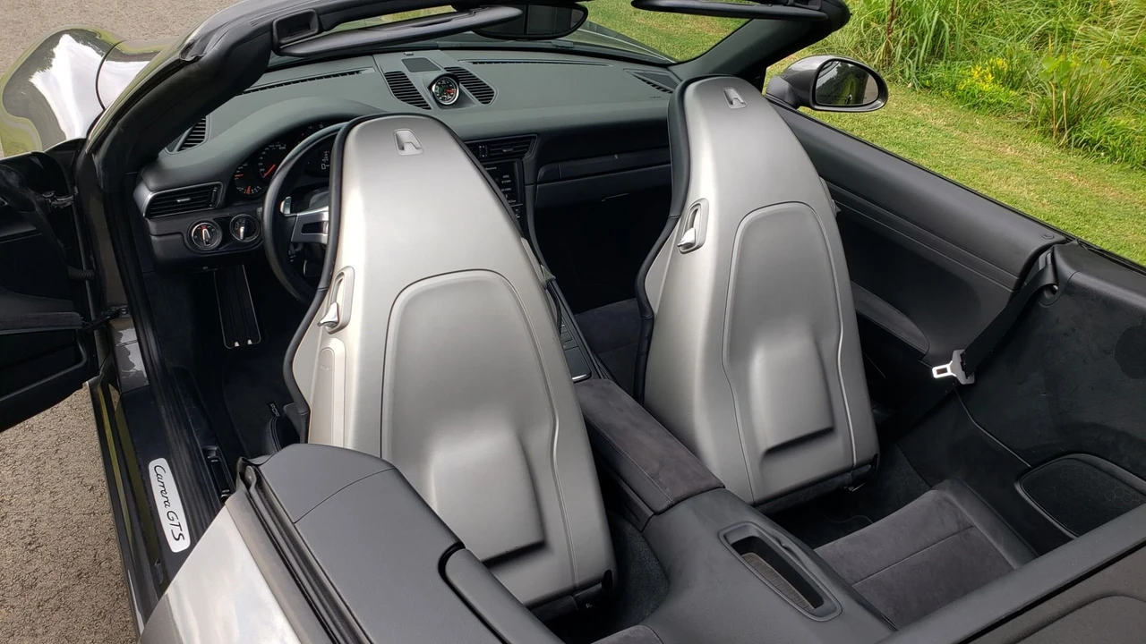 2015 Porsche 991 Carrera GTS - Image 8 of 12