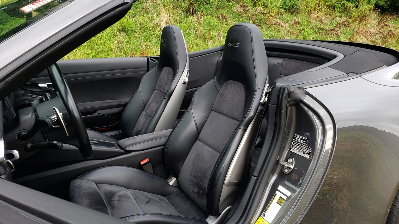 2015 Porsche 991 Carrera GTS - Image 7 of 12