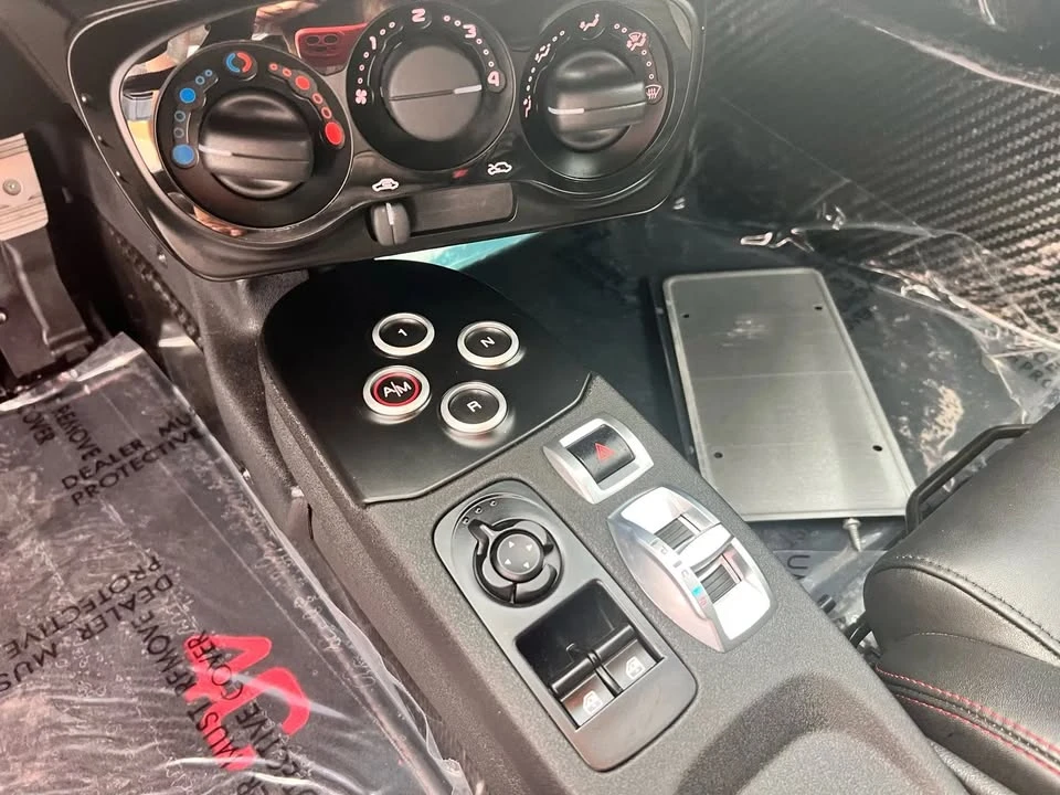 2015 Alfa Romeo 4C - Image 14 of 18