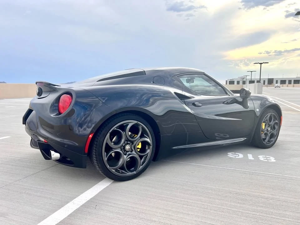 2015 Alfa Romeo 4C - Image 8 of 18