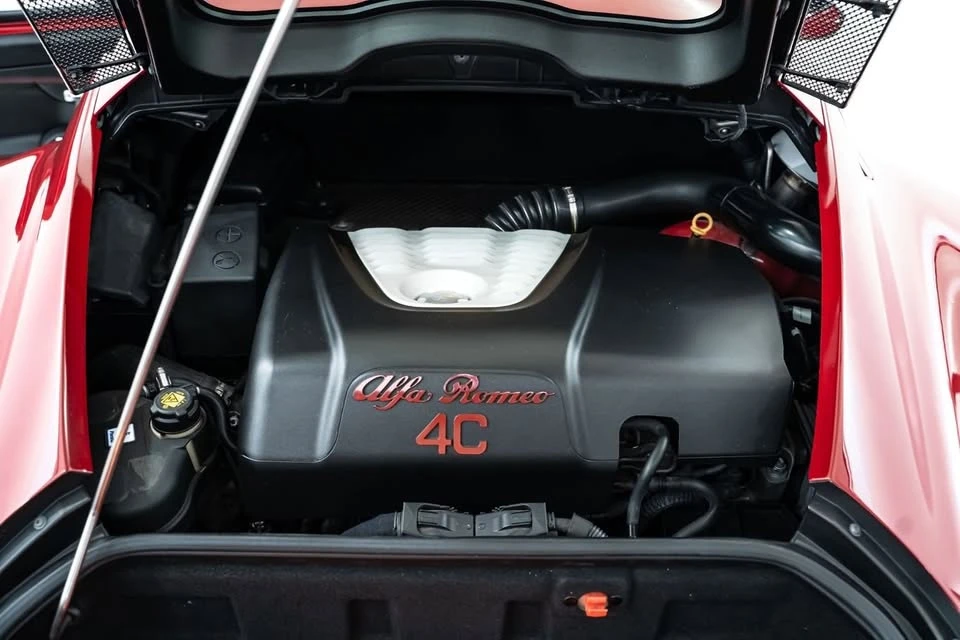 2015 Alfa Romeo 4C - Image 6 of 6