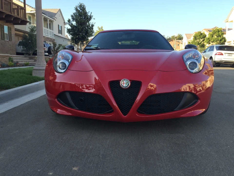 2015 Alfa Romeo 4C Coupe - Image 2 of 8