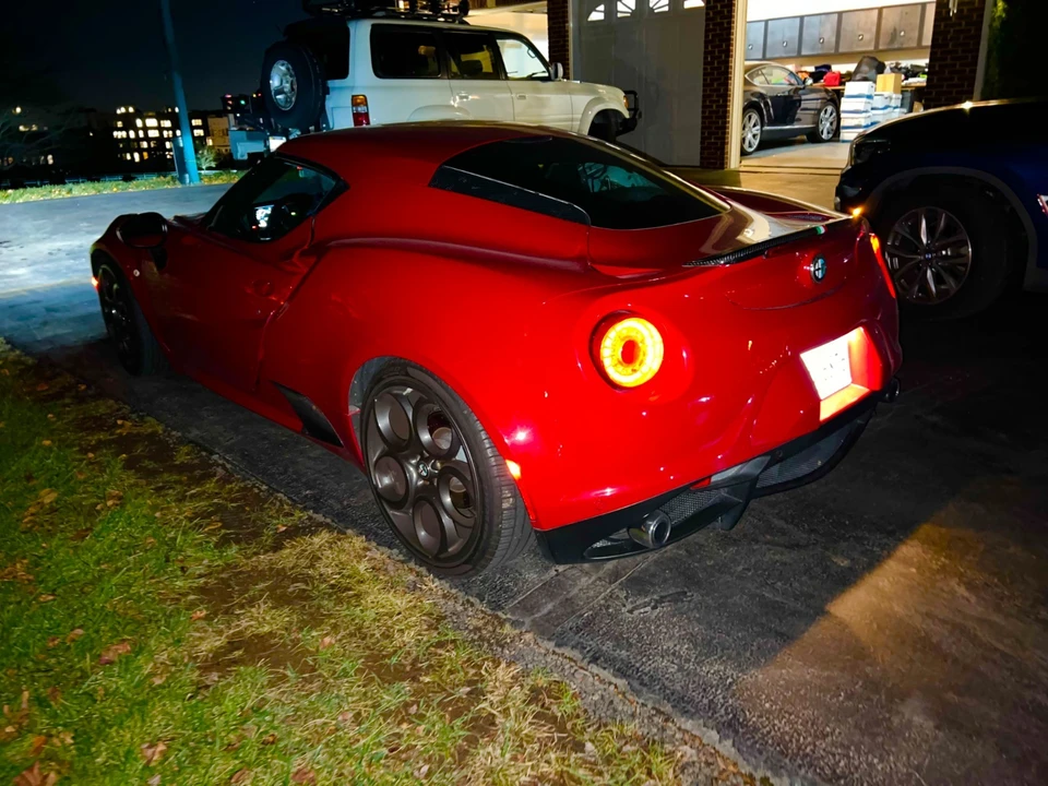 2015 Alfa Romeo 4C Coupe - Image 11 of 13