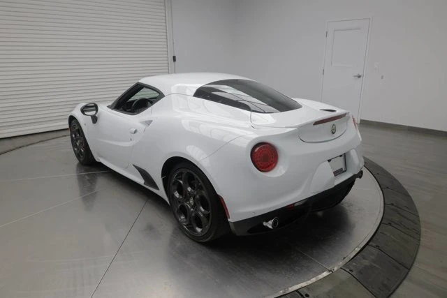 2015 Alfa Romeo 4C Coupe - Image 4 of 14