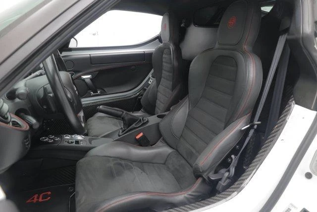 2015 Alfa Romeo 4C Coupe - Image 8 of 14