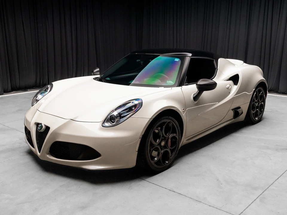 2015 Alfa Romeo 4C Coupe - Image 19 of 21