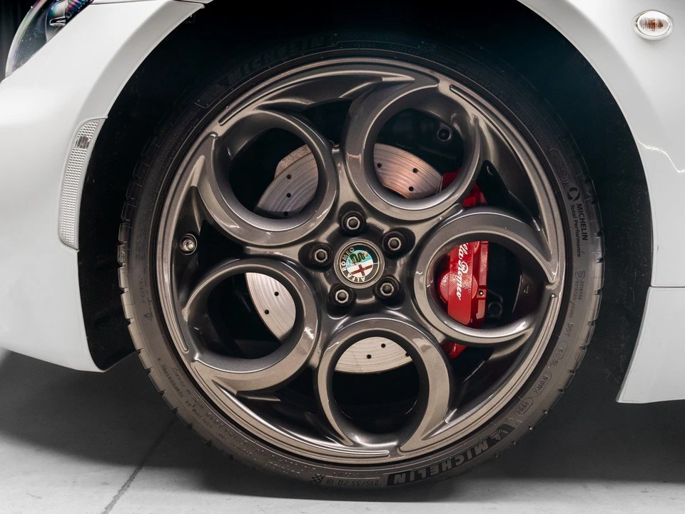 2015 Alfa Romeo 4C Coupe - Image 3 of 21