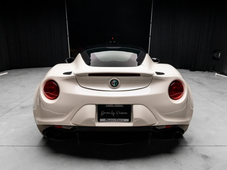2015 Alfa Romeo 4C Coupe - Image 12 of 12