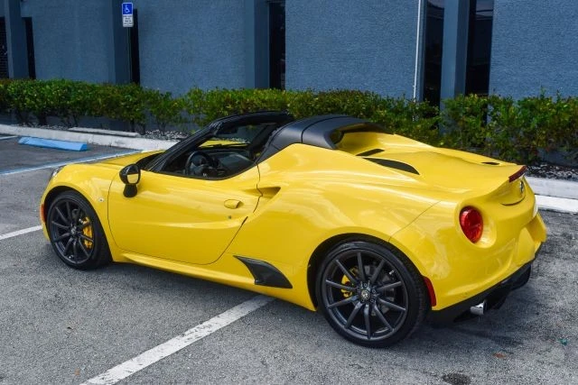 2015 Alfa Romeo 4C Spider - Image 30 of 31