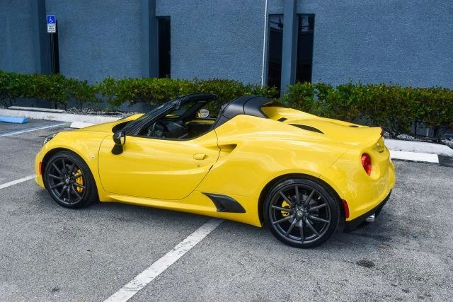 2015 Alfa Romeo 4C Spider - Image 29 of 31